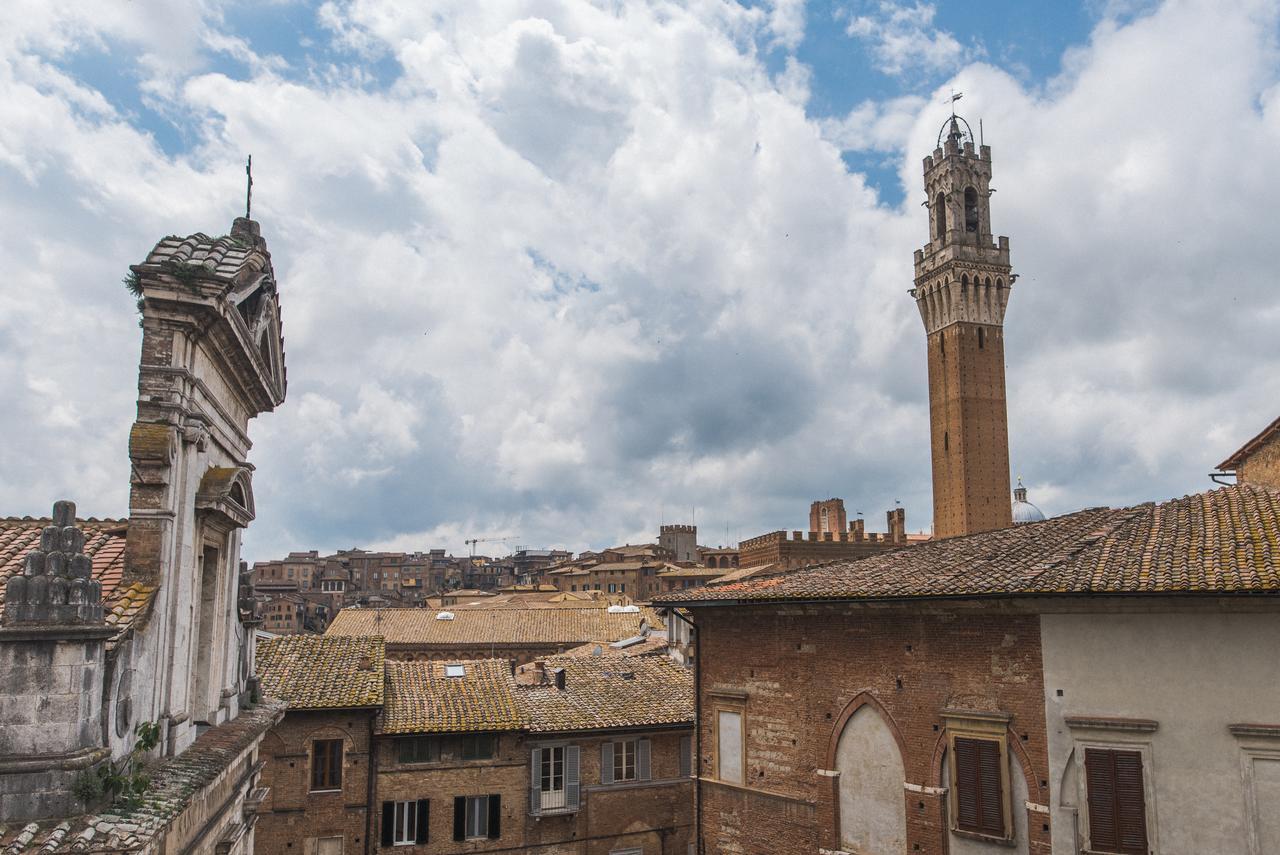 B&B Le Logge Luxury Rooms Siena Zewnętrze zdjęcie