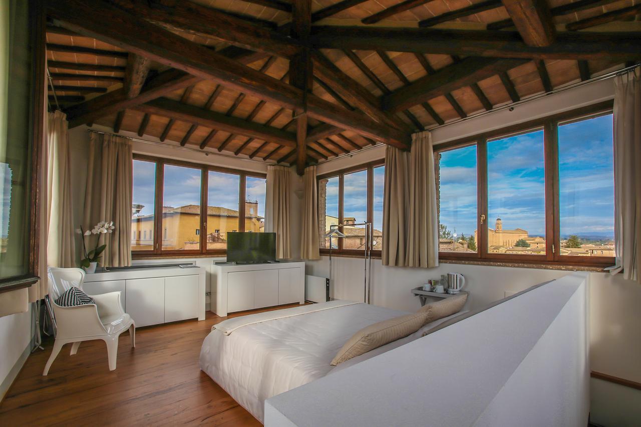B&B Le Logge Luxury Rooms Siena Zewnętrze zdjęcie